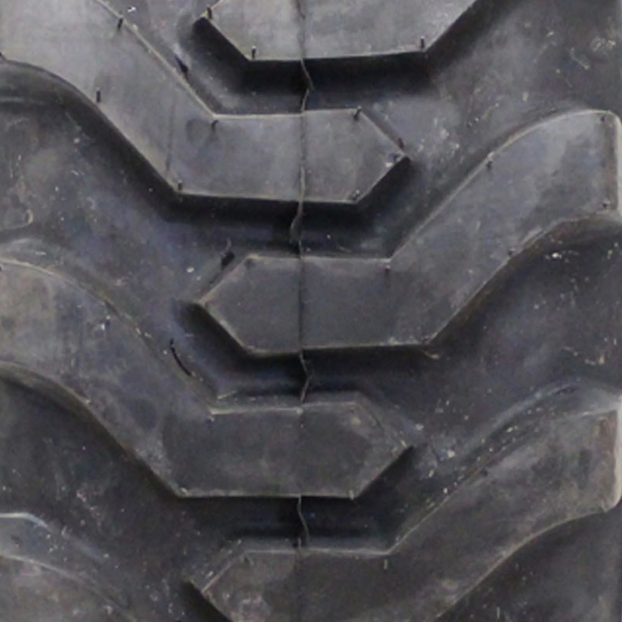 Carlstar Trac Chief 25X8.50 - 14 107A2 C Industrial Tire