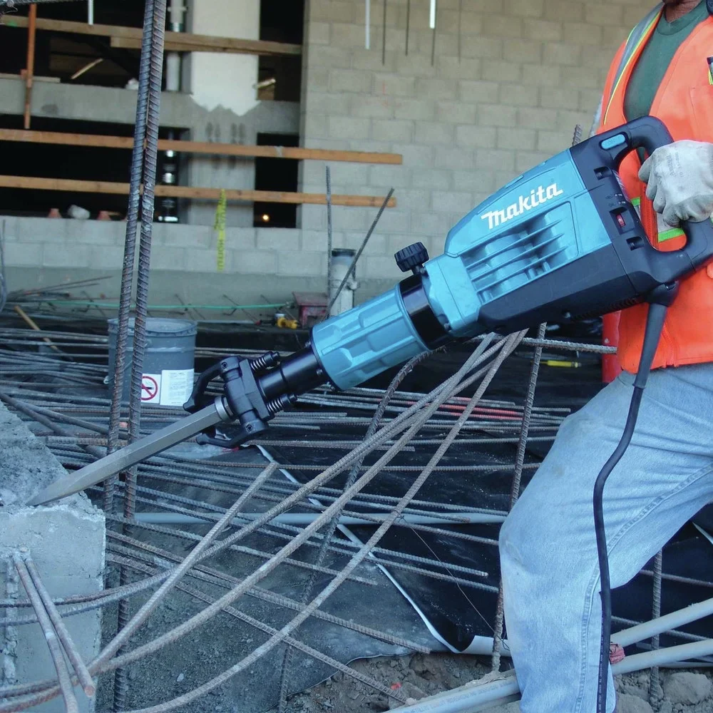 Makita Demolition Hammer, 1 1/8 In Hex, 35 Lb HM1307CB