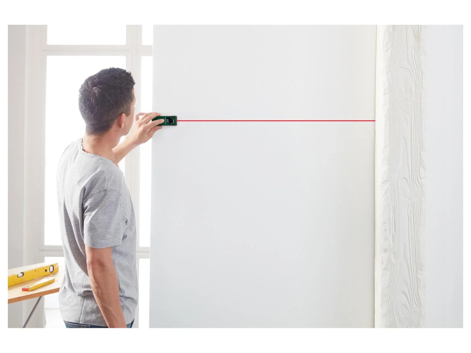 PARKSIDE Tlmtre laser PLEM 20 B6 ou Niveau laser en croix PKLL 7 F7