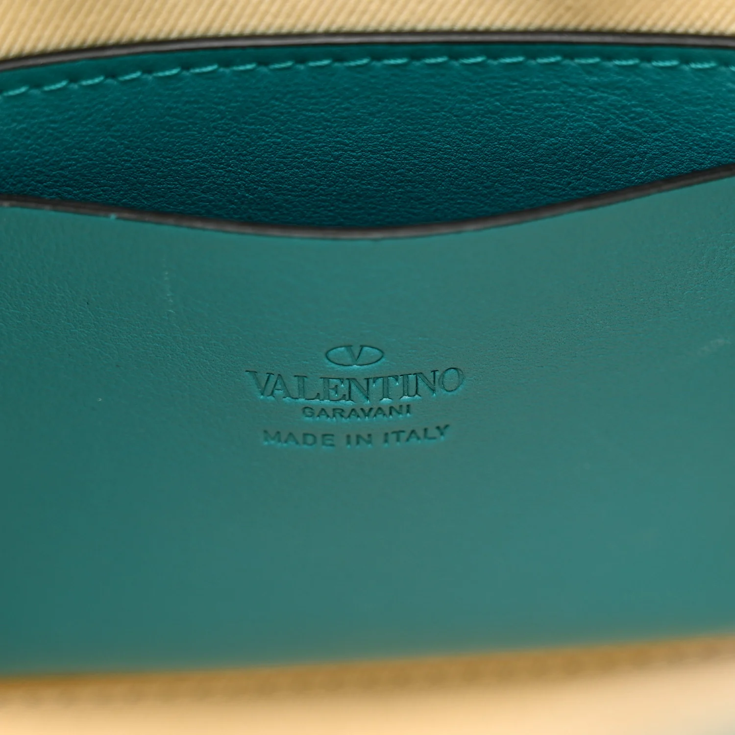 Calfskin Vlogo Bucket Bag Blue