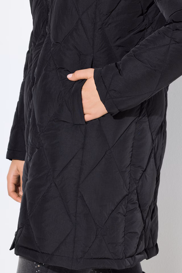 HYPRAR Diamond Quilted Jacket