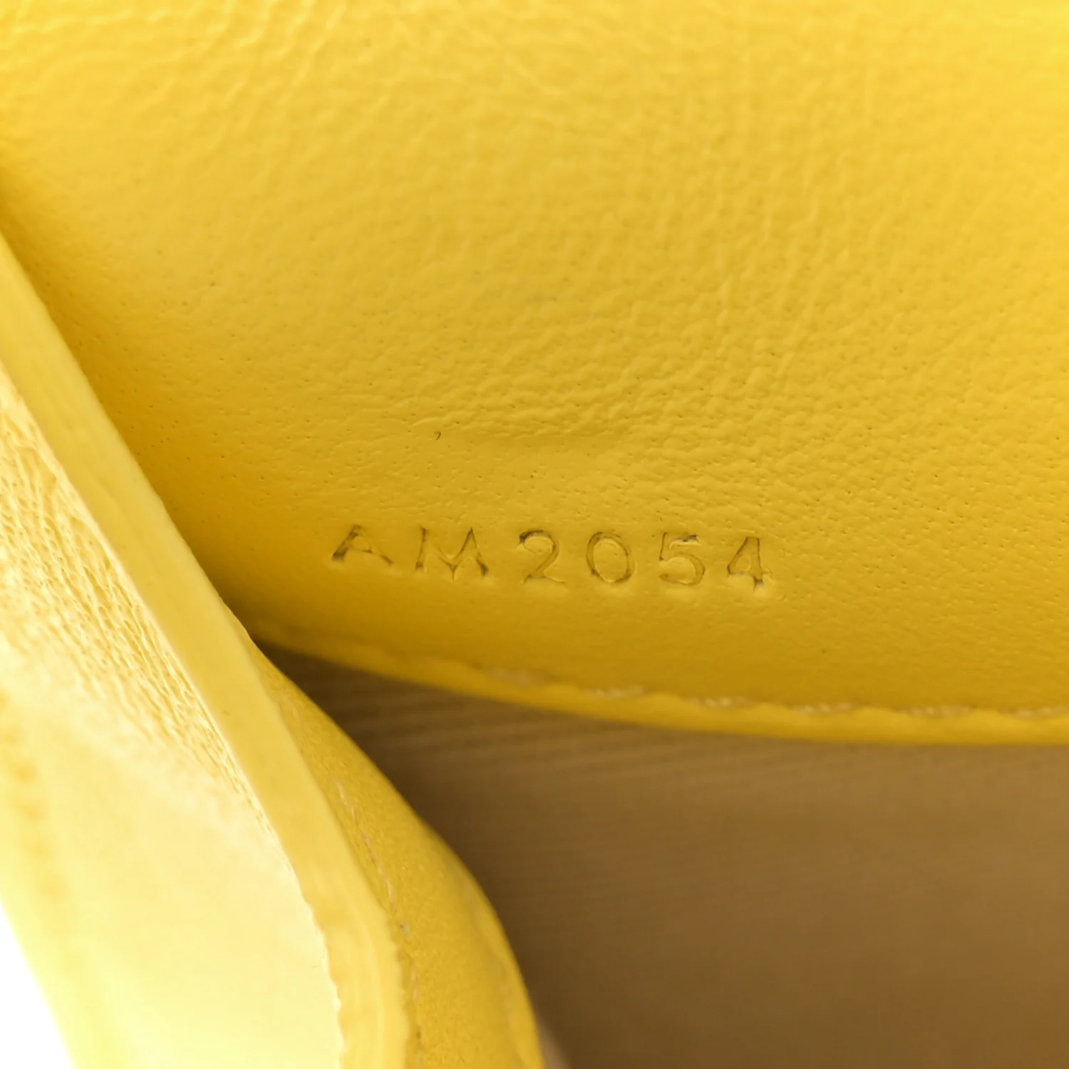 Smooth Calfskin La Petite Pochette Rond Carre Yellow