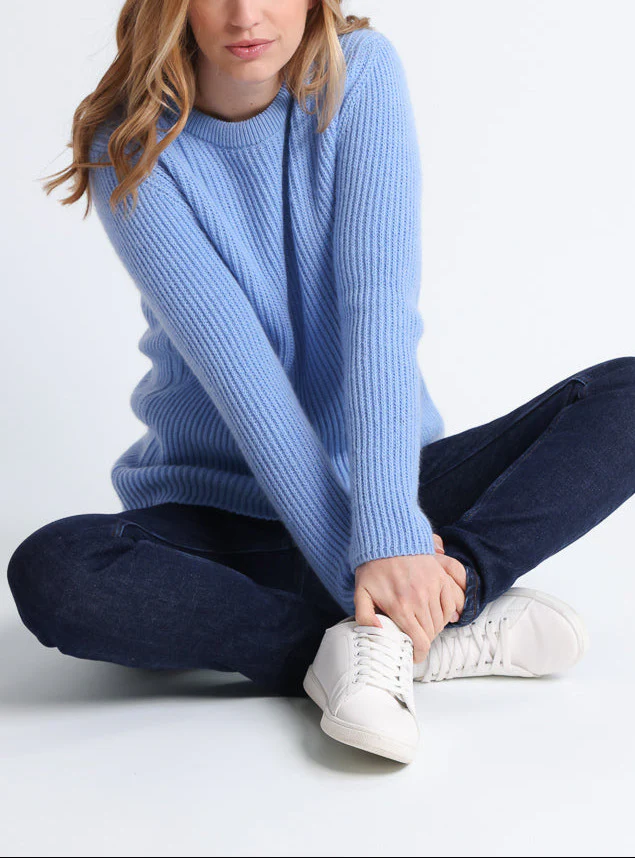 Pull femme en maille anglaise bleu
