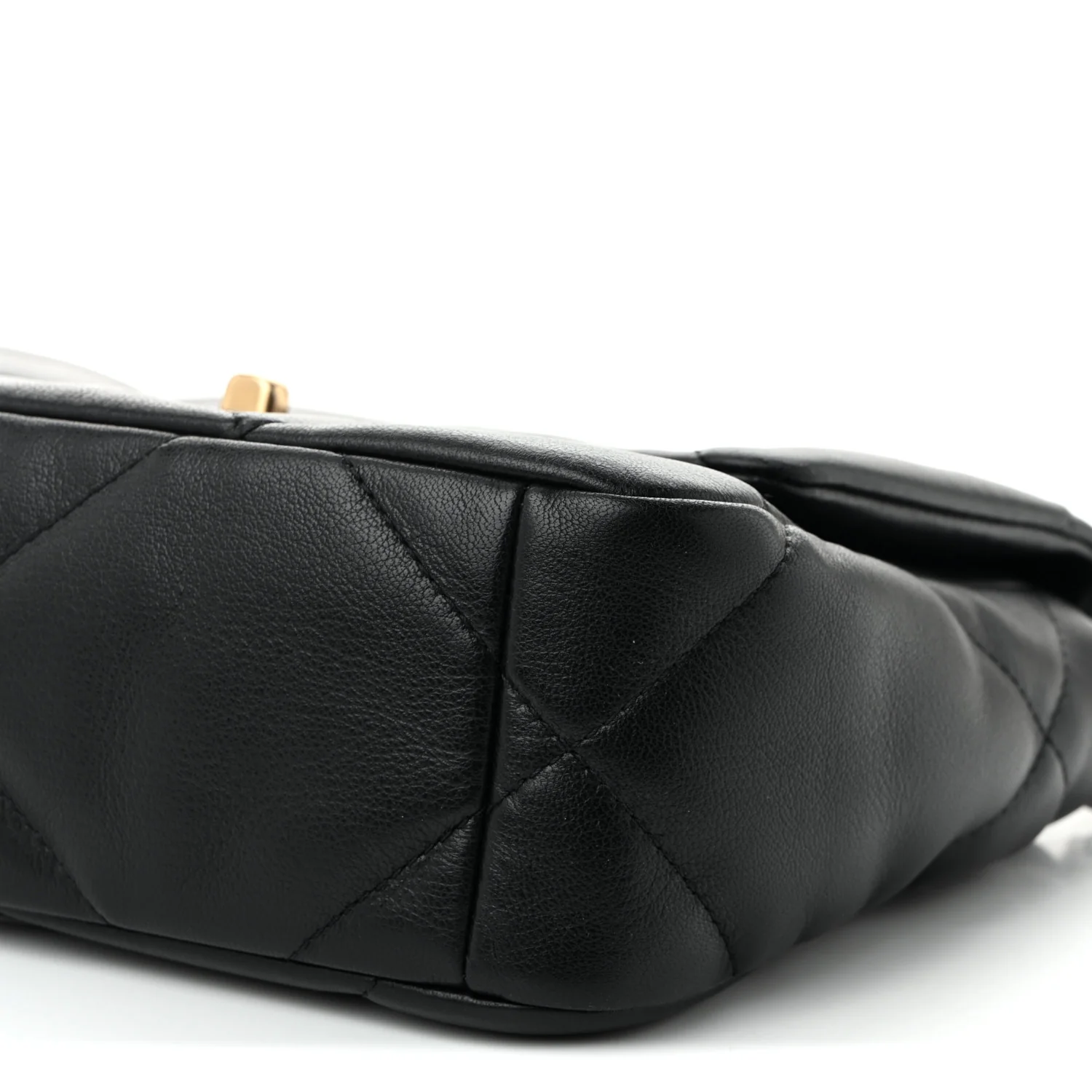 Shiny Goatskin Quilted Medium Chanel 19 Flap Black