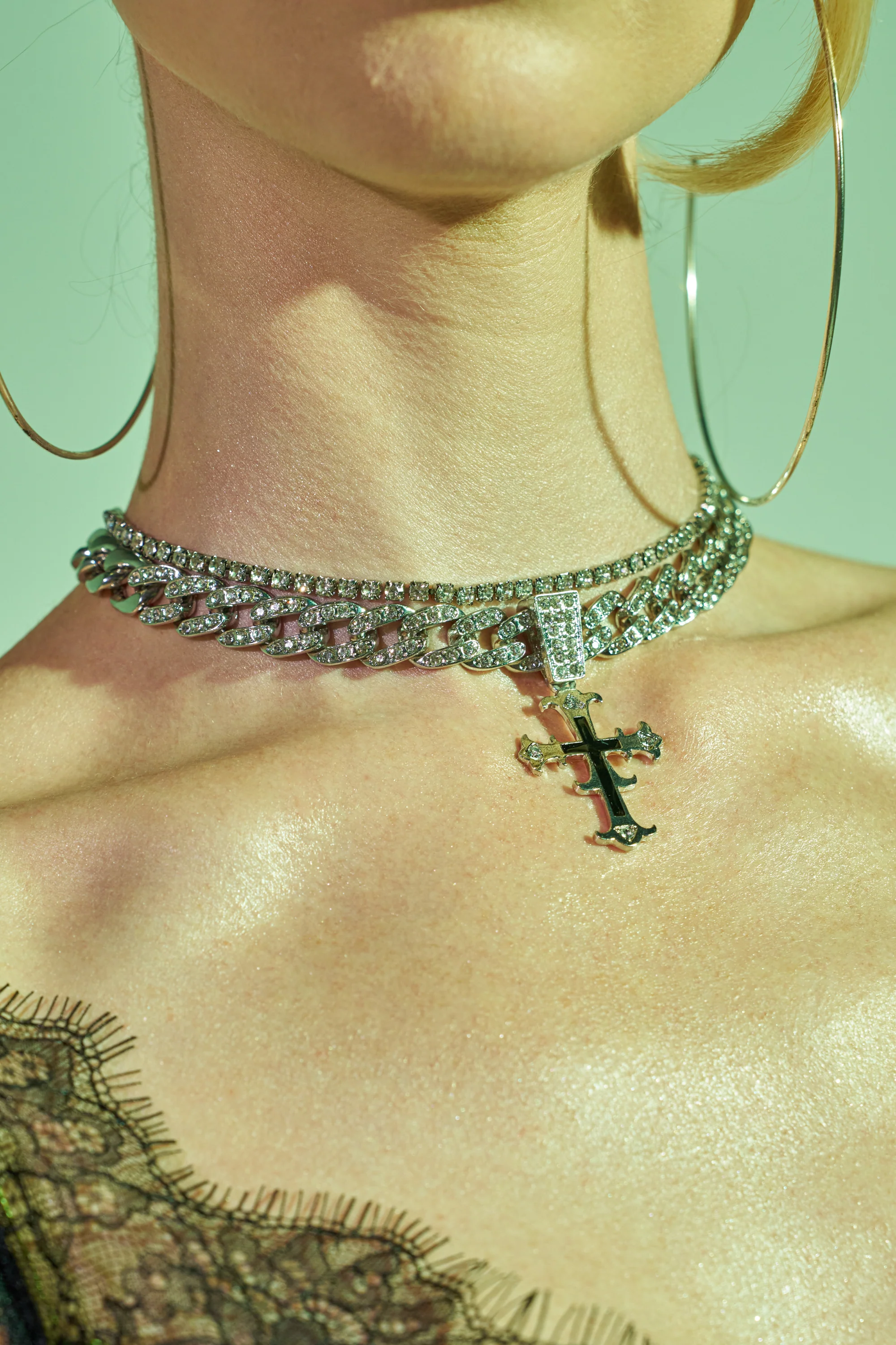 ON INSTA NECKLACE - Akira Store