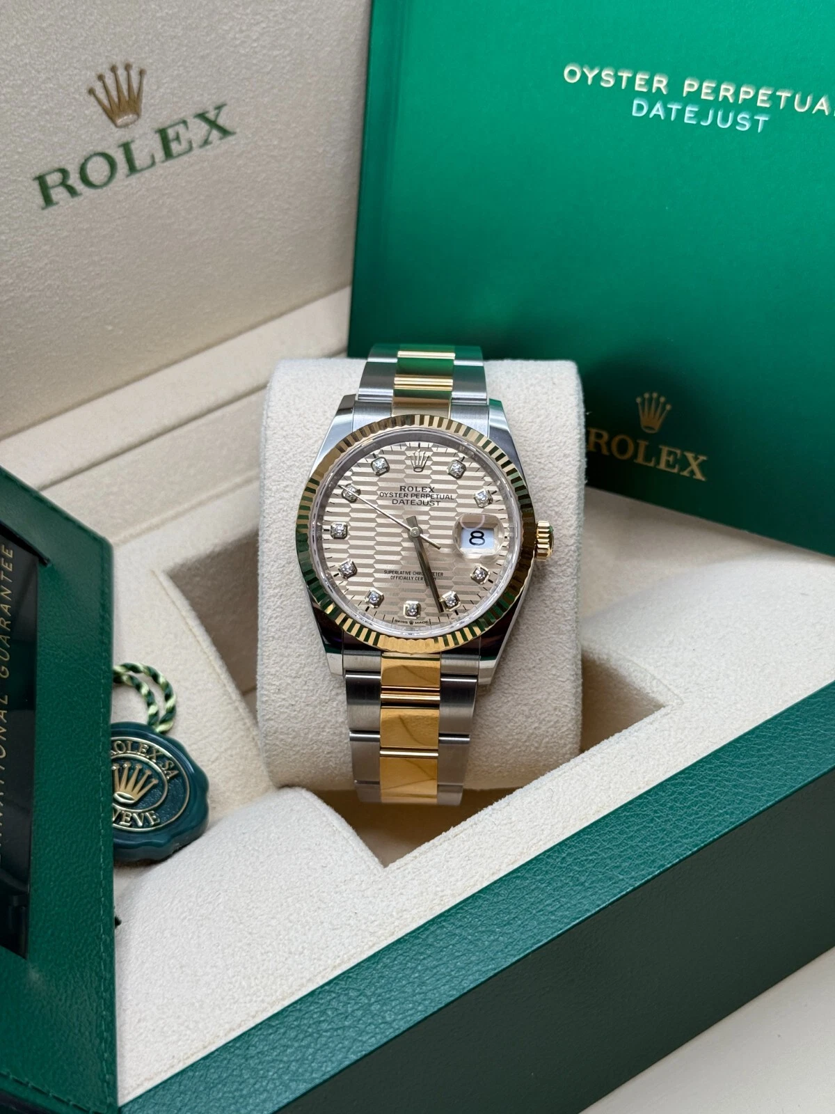 [Super Clone]RLX  Datejust 36mm 126233-0046 Golden Fluted Motif 36mm Dial Oyster Bracelet