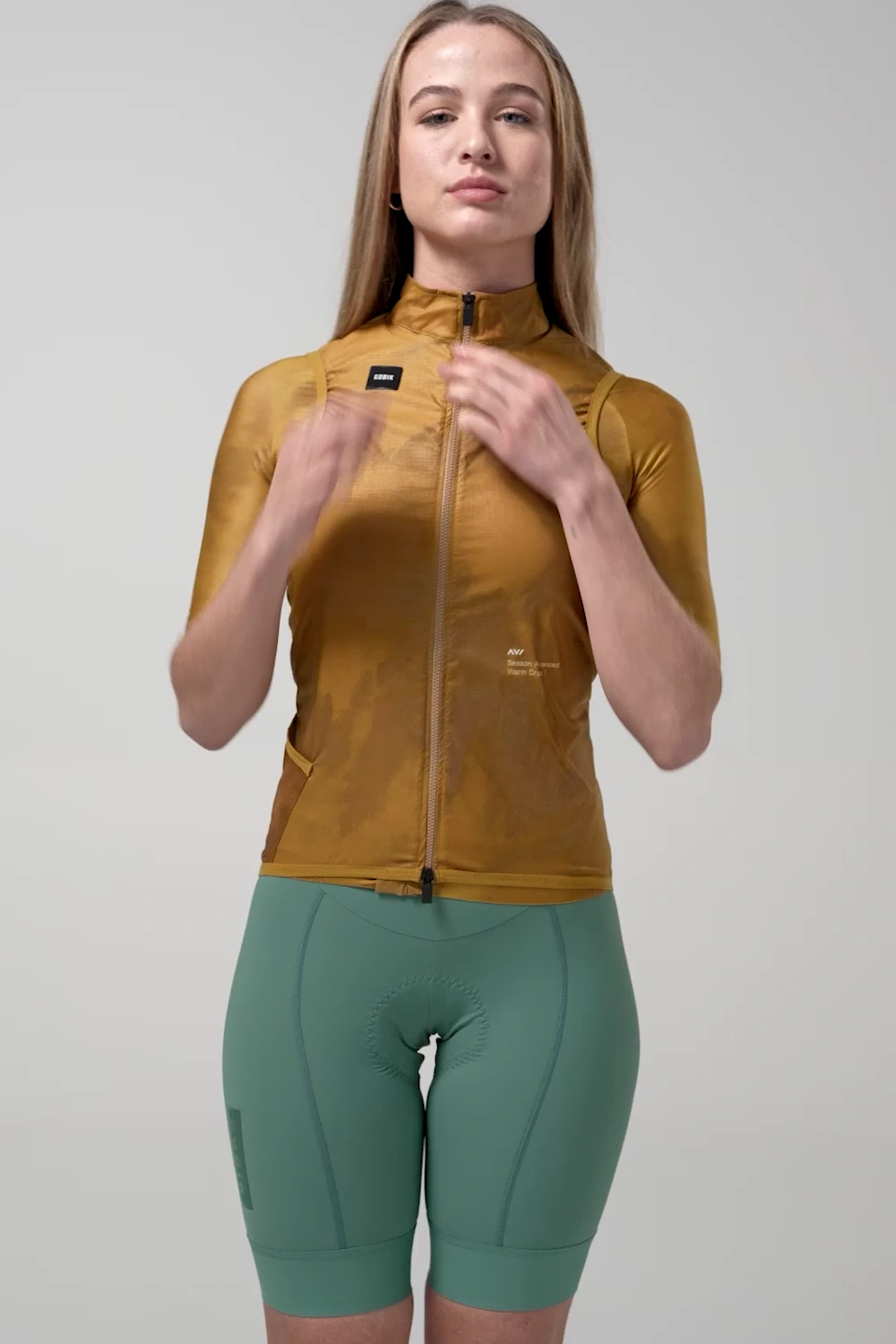 Gobik Vest  Women Plus 2.0 Ginger