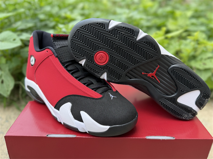 Jordan Air Jordan 14 Retro 