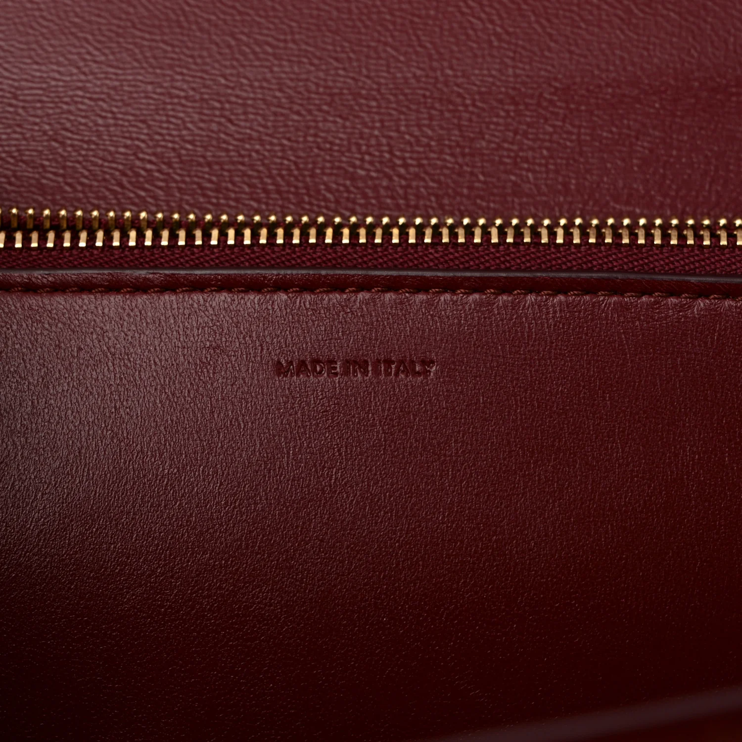 Box Calfskin Medium Classic Box Flap Bag Burgundy