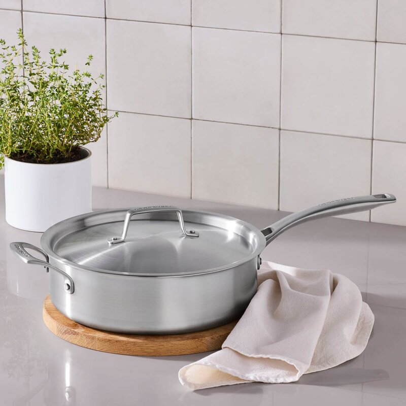 Essential 3-Ply traktørpanne 26 cm 4,2L m/lokk