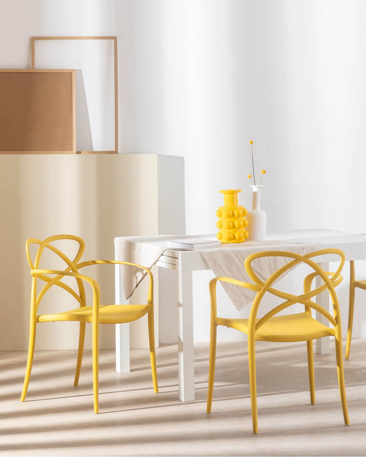 Cielo - Silla de Comedor de Polipropileno con Reposabrazos Cielo