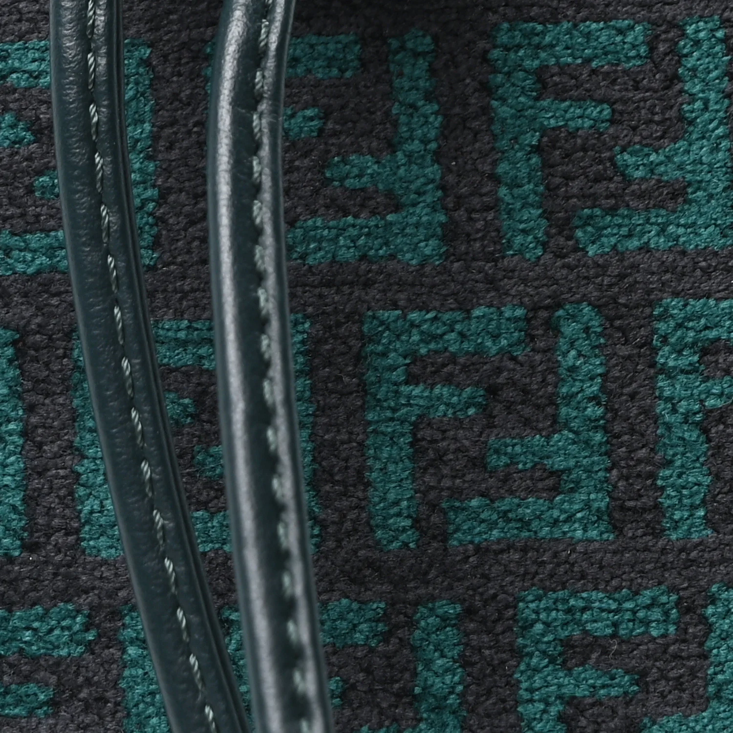 Chenille Vitello F is Fendi Micro FF Mini Mon Tresor Bucket Bag Verde Inglese