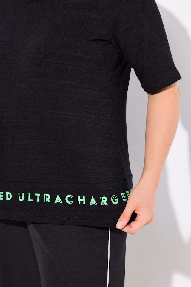 Classic fit half-sleeve crew neck T-shirt with hem inscription