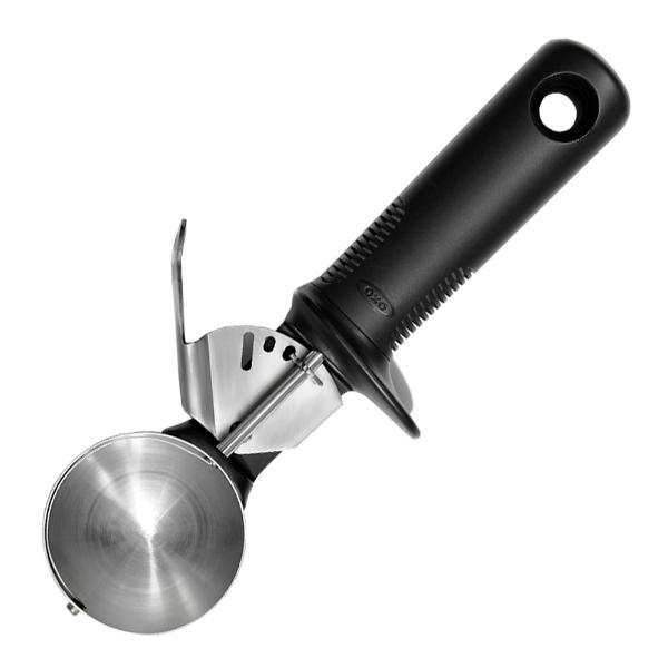 Isskje m/utkaster 22 cm svart/stål