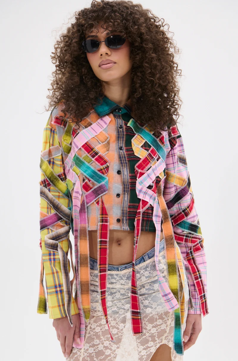 FEELING CRAZY MIXED PLAID BUTTON DOWN - Akira Store