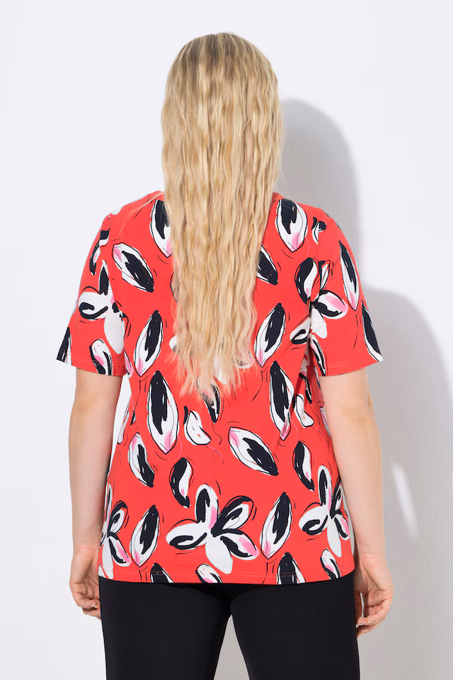 Linework Flower Cutout Tee