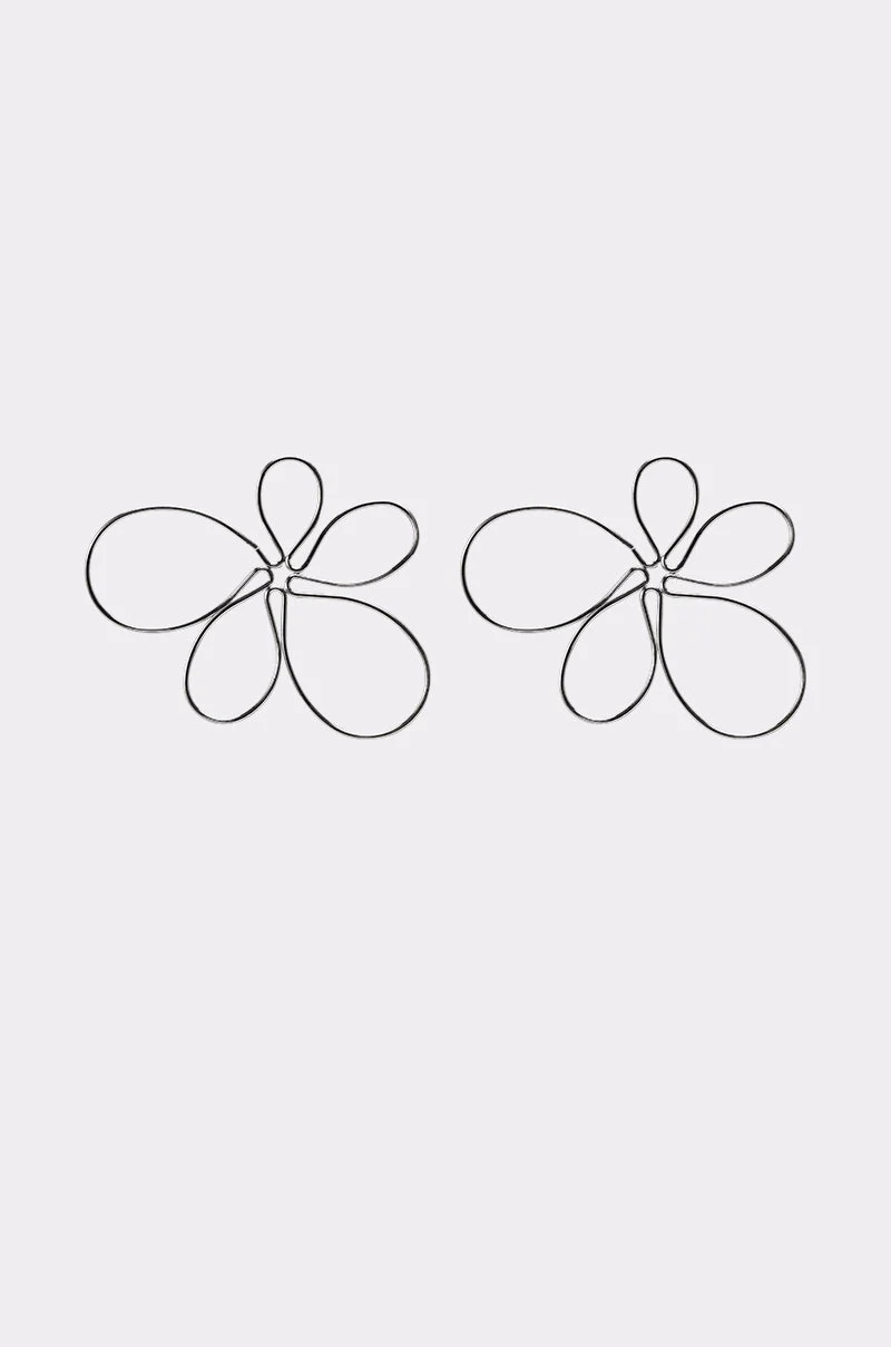 LOVEY EARRING - Akira Store