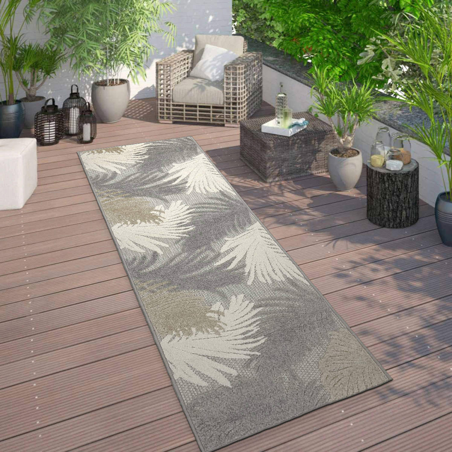 World Rug Gallery Tropical Floral Indoor/Outdoor Area Rug - Gray 2' x 7'