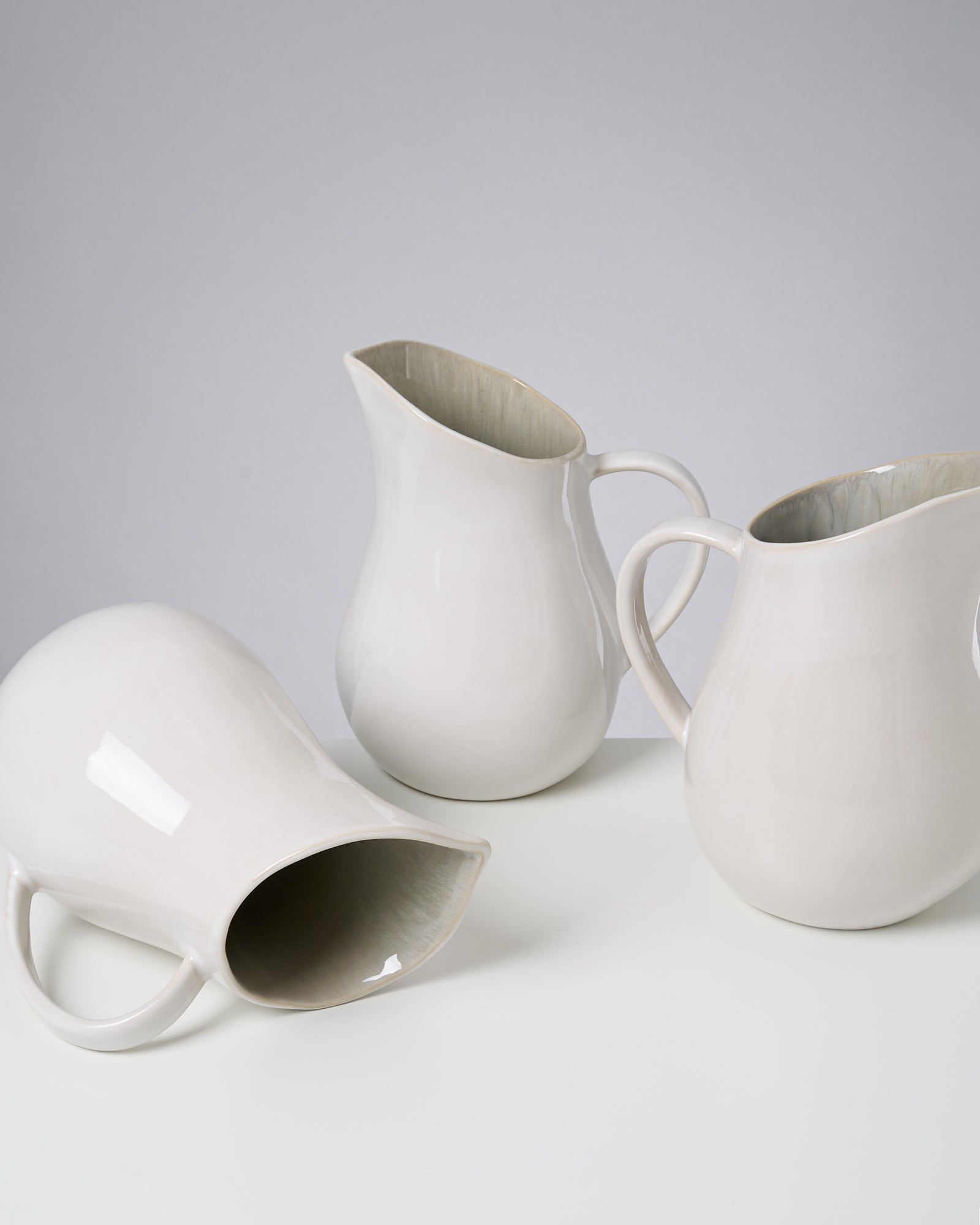 AREIA - JUG GRAY