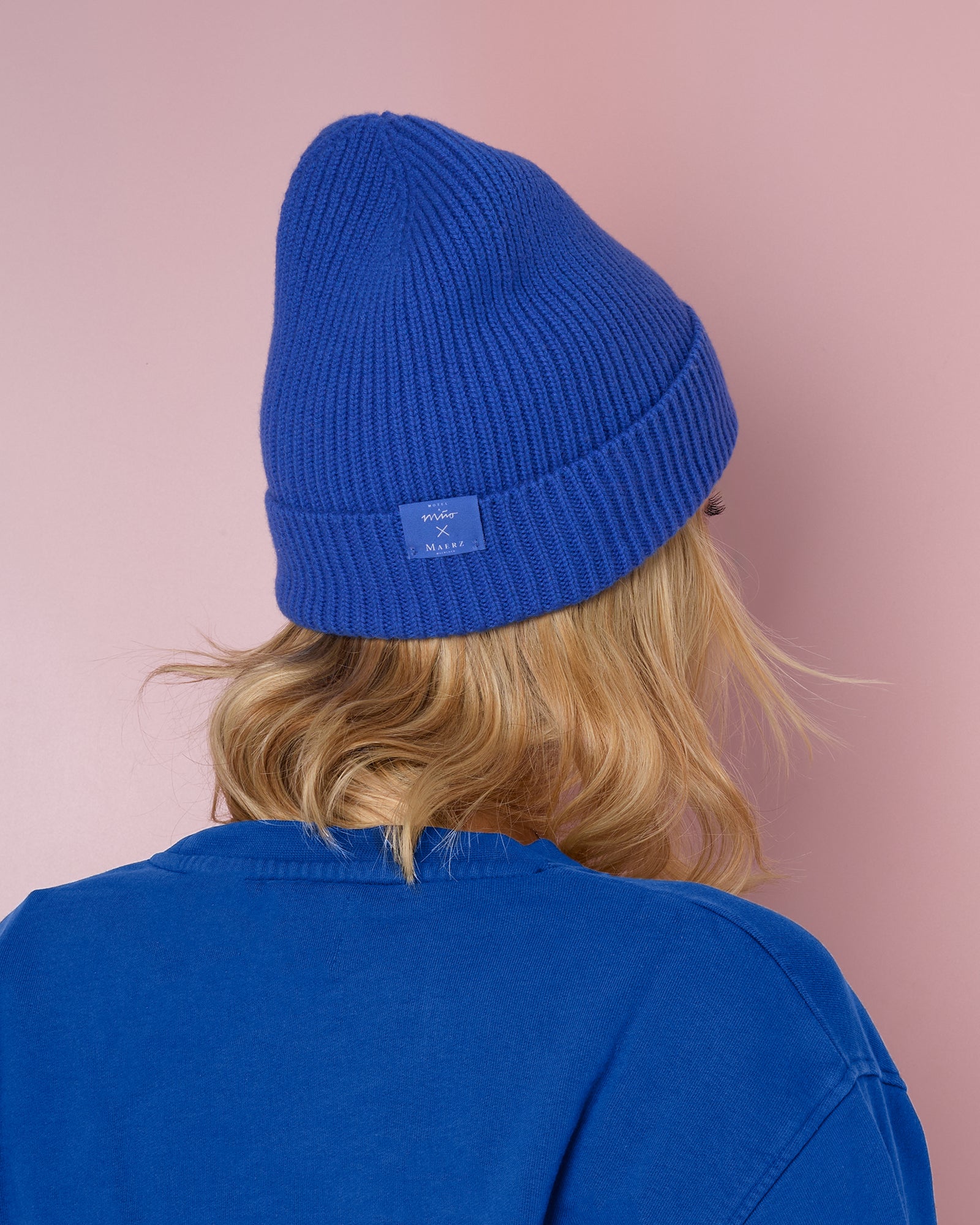 MAM X MAERZ MUENCHEN - BEANIE BLUE