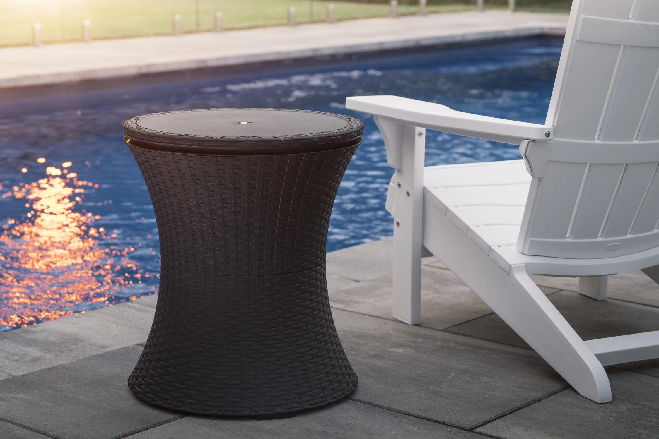 Pacific 7.5 Gallon Cool Bar 2 in 1 Weather Resistant Side Table and Bar Durable Resin Outdoor Patio Beverage Cooler Table, Rattan Look Brown(Brown) - Image 10