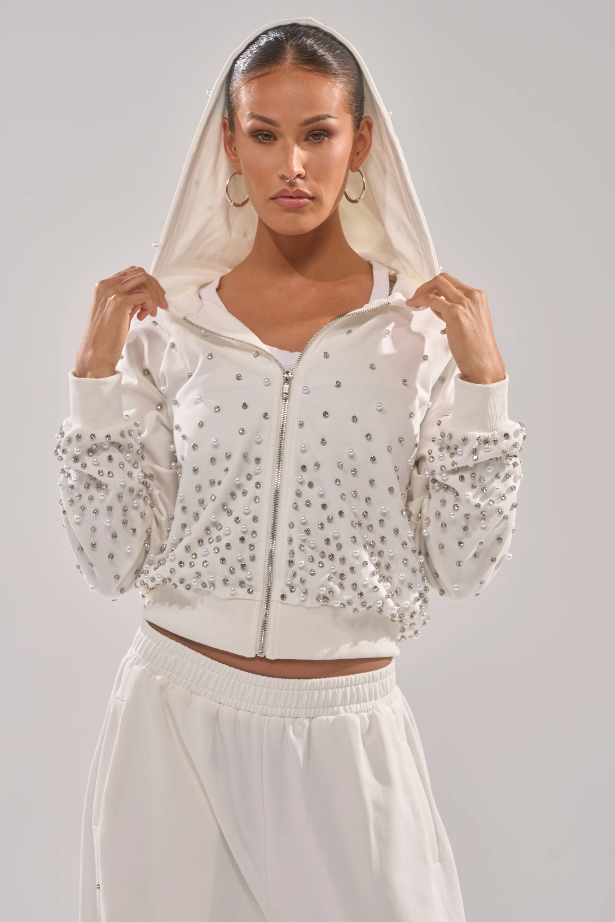 ALL IN WHITE RHINESTONE ZIP UP SWEATSHIRT - Akira Store