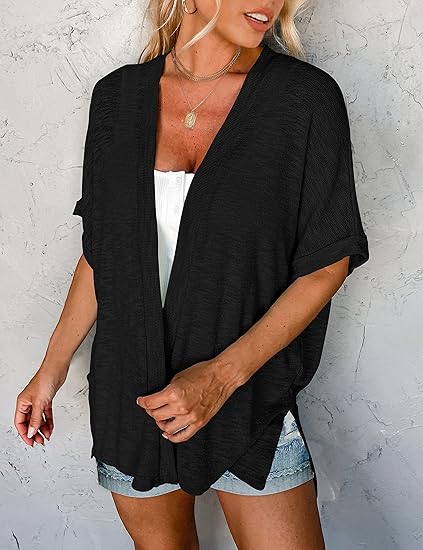Cardigan élégant à manches courtes et ouverture avant