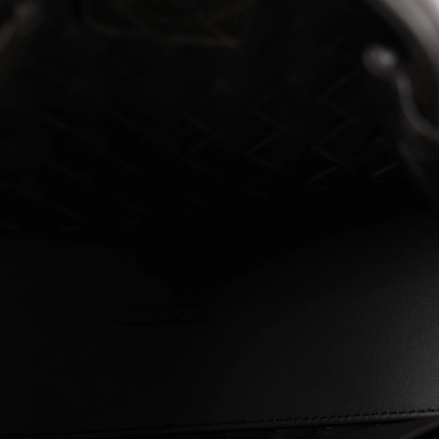 Nappa Intrecciato Medium Andiamo Shoulder Bag Fondant