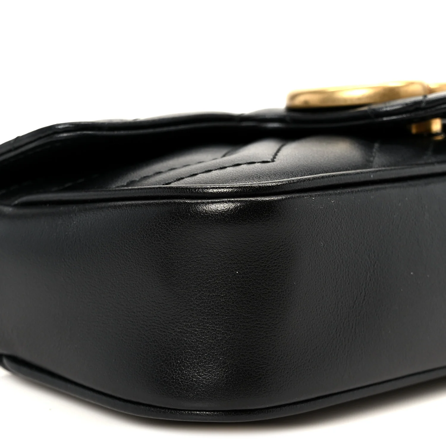 Calfskin Matelasse Super Mini GG Marmont Shoulder Bag Black