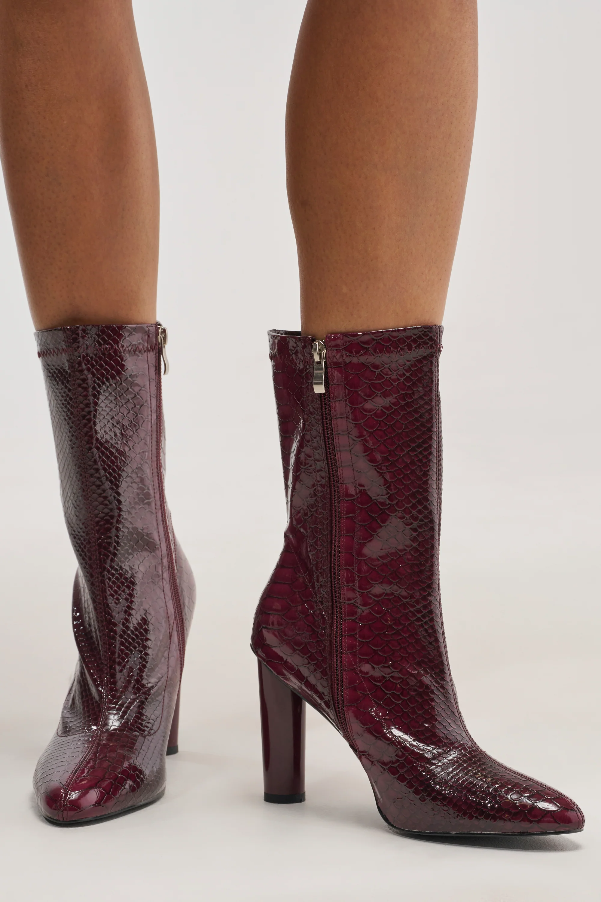 AZALEA WANG WINGROVE BURGUNDY CHUNKY HEEL CROCODILE BOOTIE - Akira Store