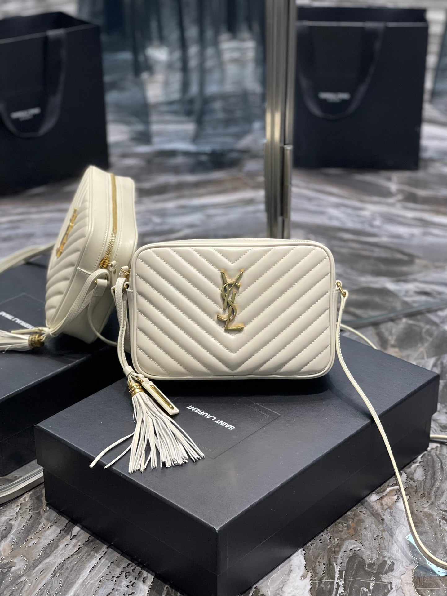 Y Lou Camera Bag In Quilted Leather