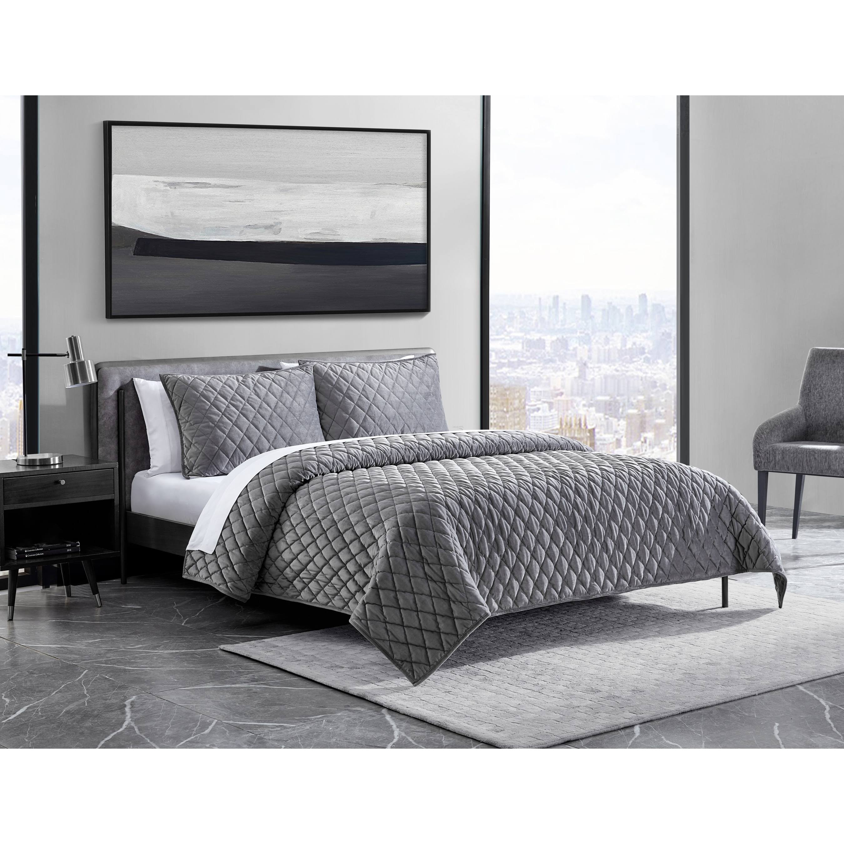 Vera Wang Diamond Velvet Reversible Charcoal Quilt Set - Queen