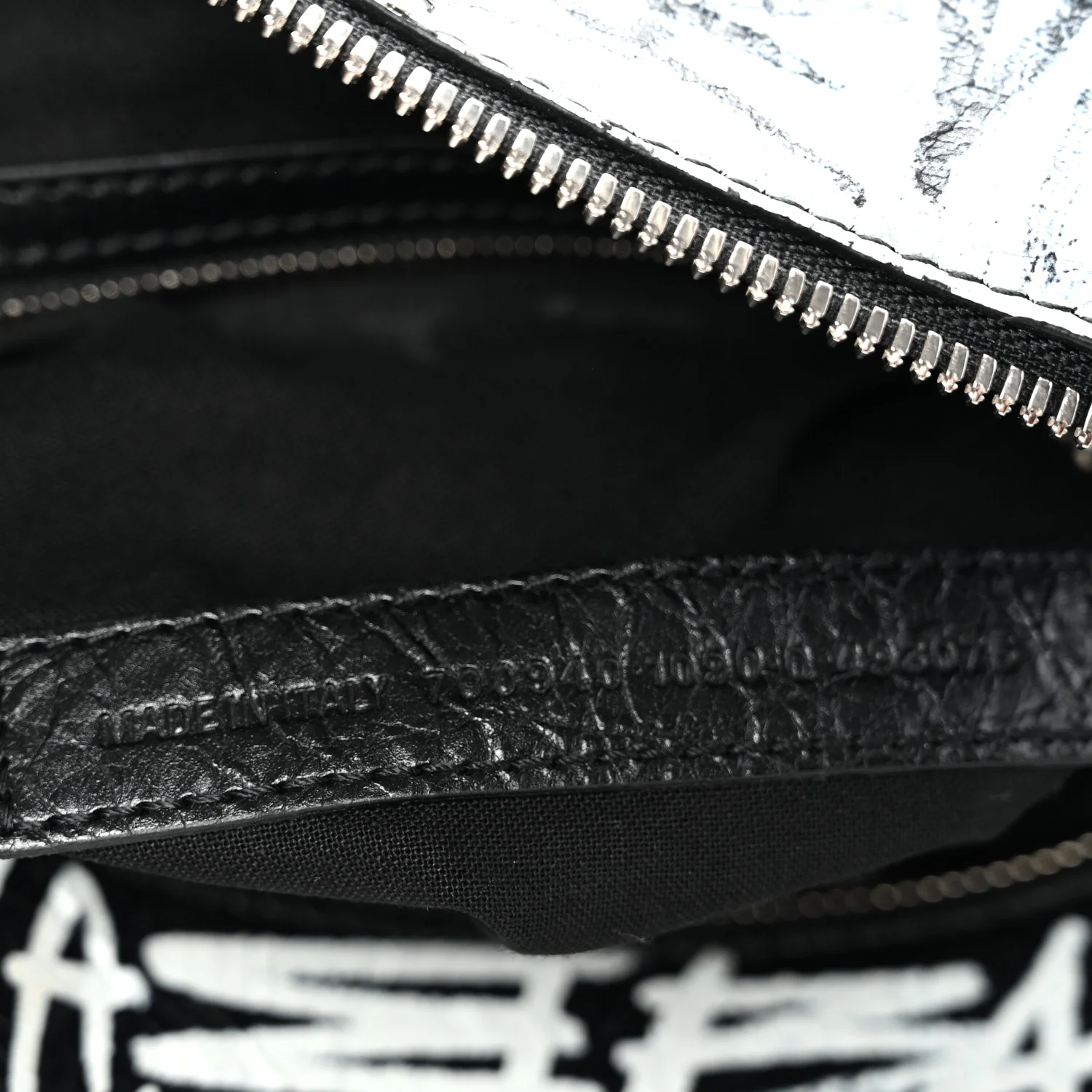 Agneau Arena Graffiti Neo Cagole Handbag XS Black White