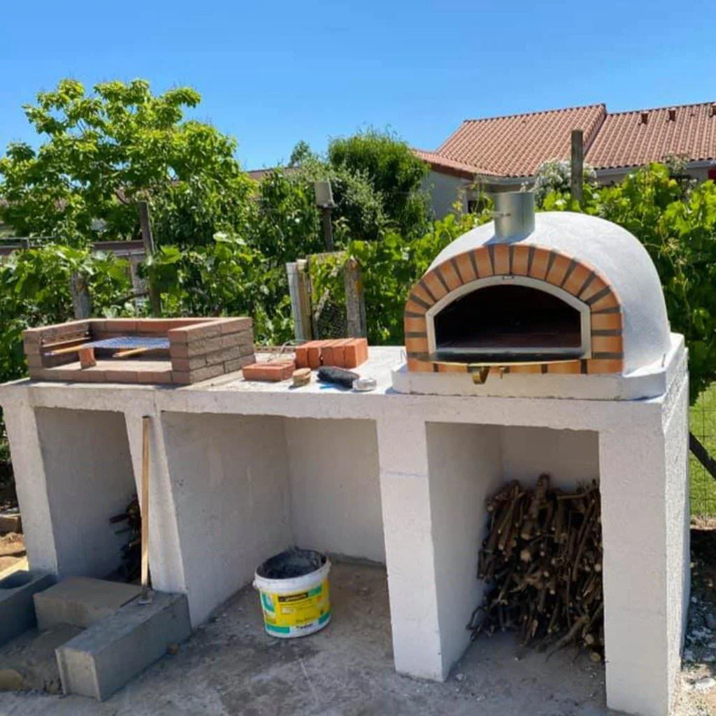 Outdoor Wood Fired Brick Pizza Oven - Image 6