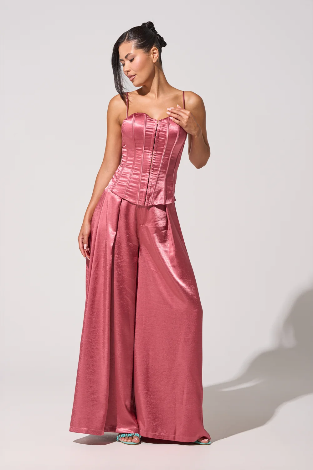 IN FULL BLOOM TROUSER IN MAUVE - Akira Store