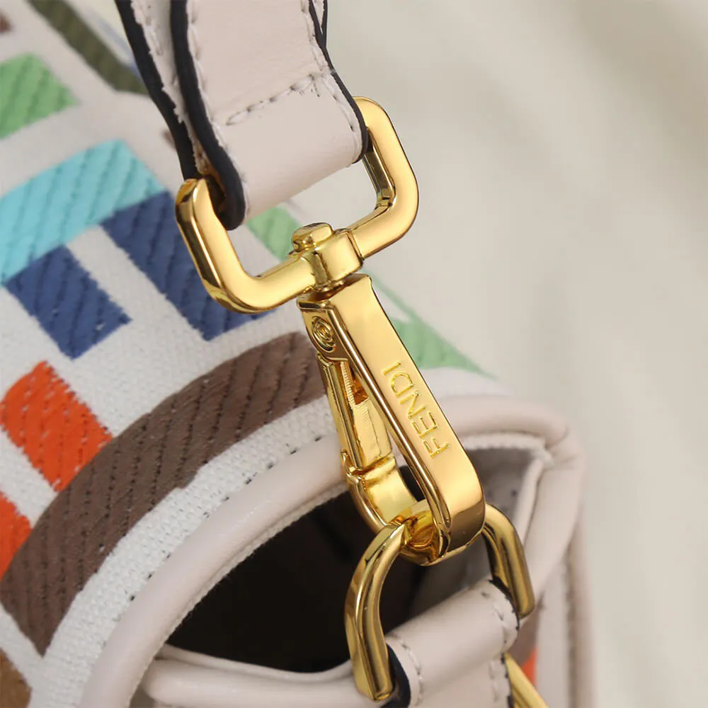 FD BAGUETTE BAG