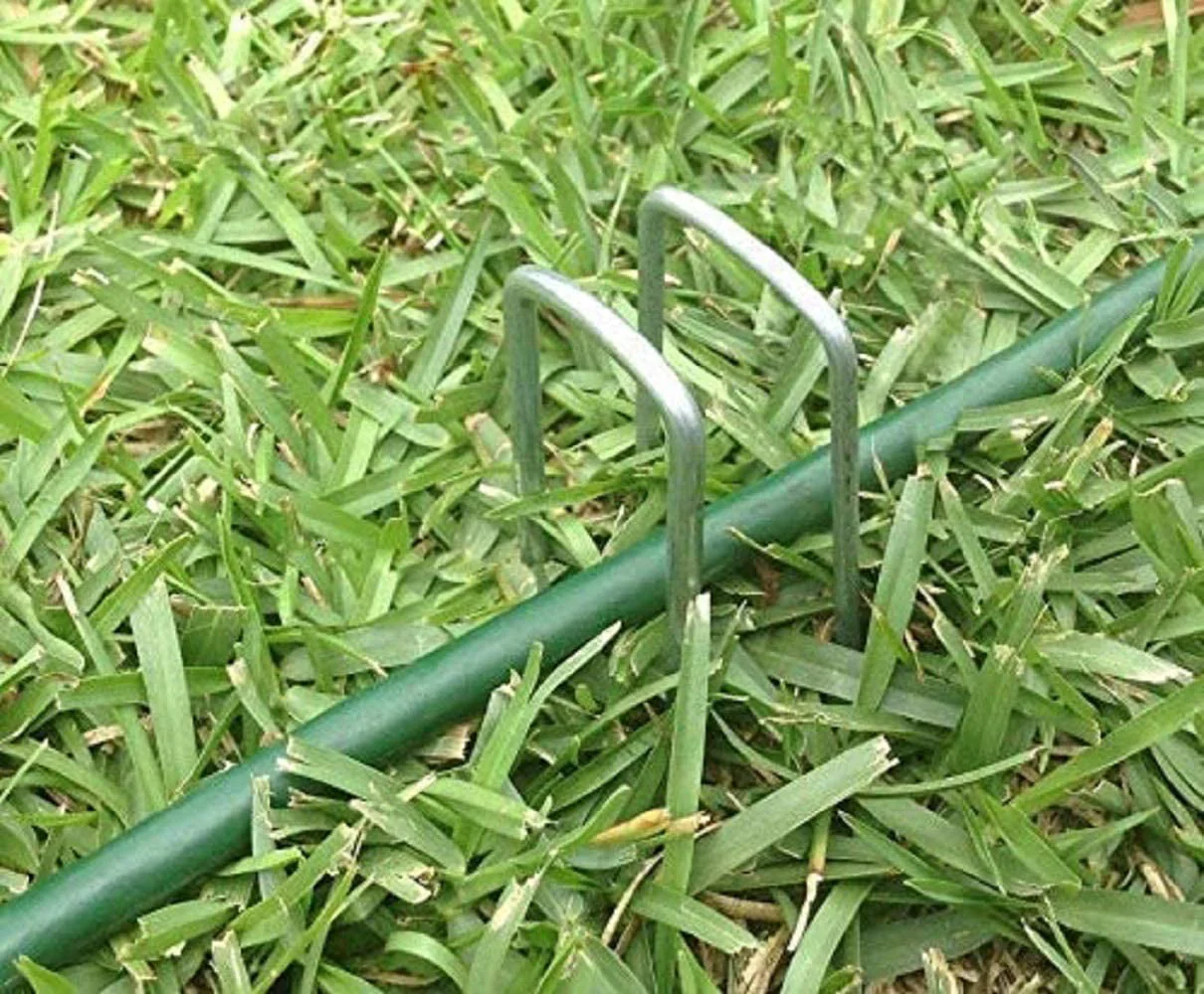 AAGUT 100 Pack 6 Garden Staples Galvanized Landscape Stakes,U-Shaped 11G Steel Yard Stakes Ground Cover Pin