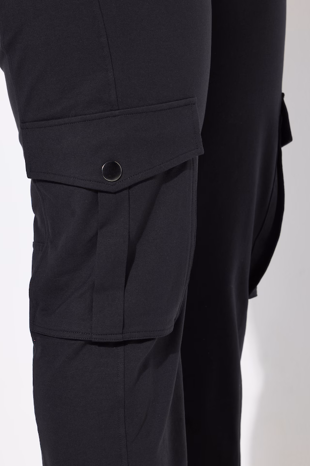 Elastic Hem Stretch Fit Cargo Pants