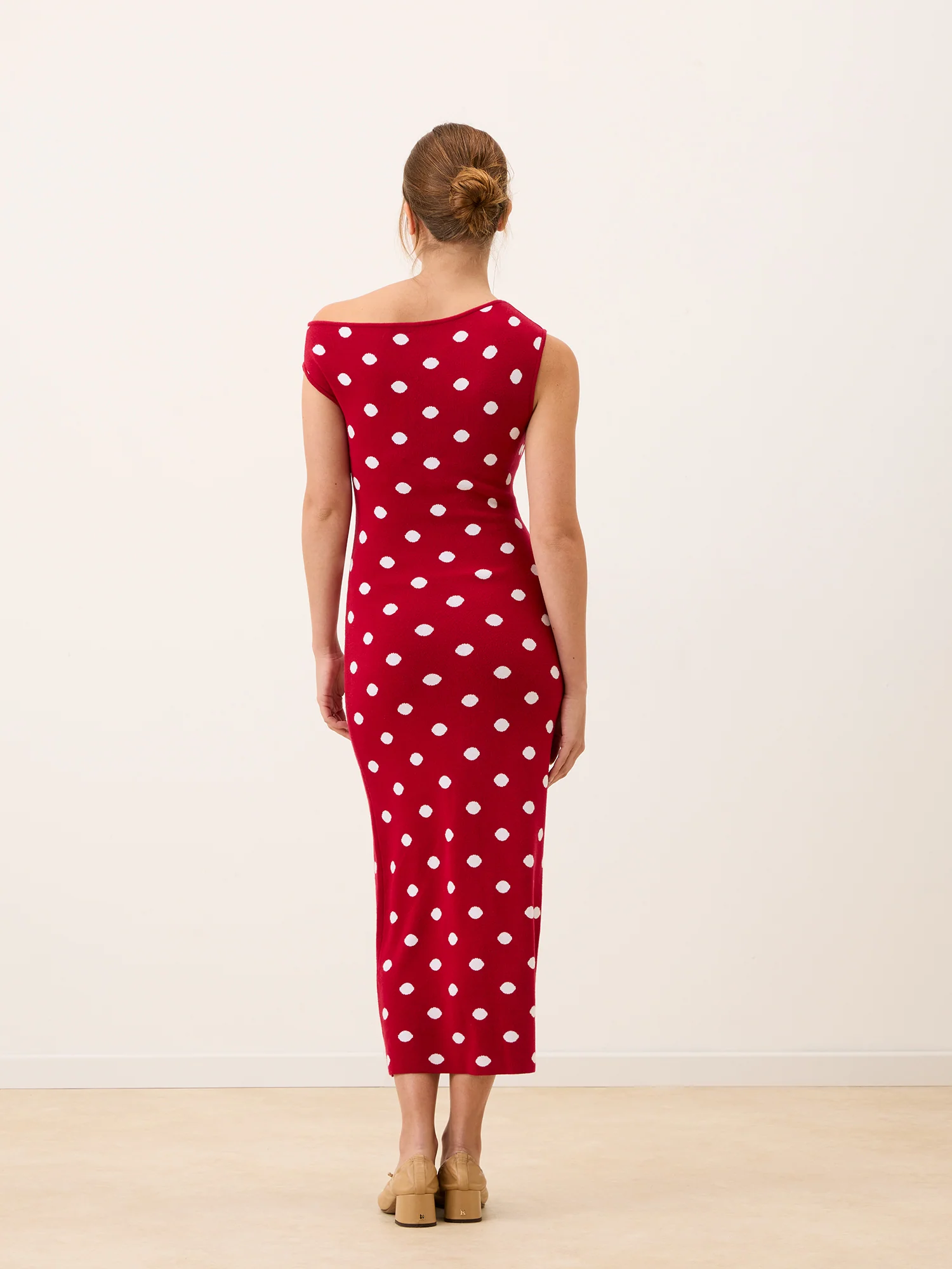 Robe MANU