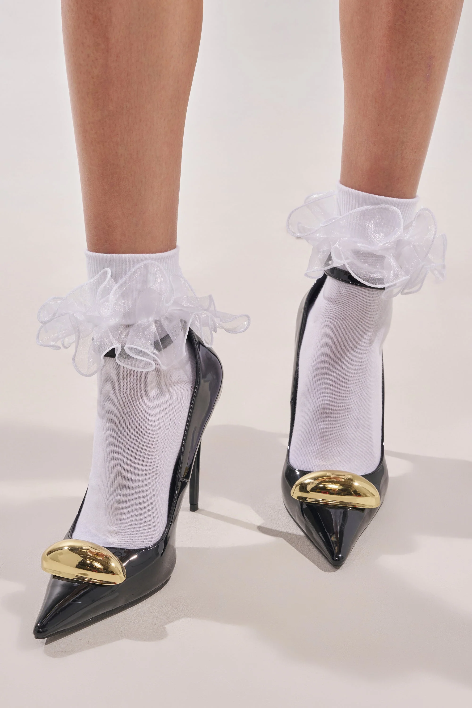 RUFFLE ME UP SOCKS - Akira Store