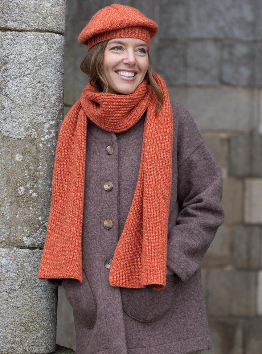 Écharpe femme en laine recyclée orange