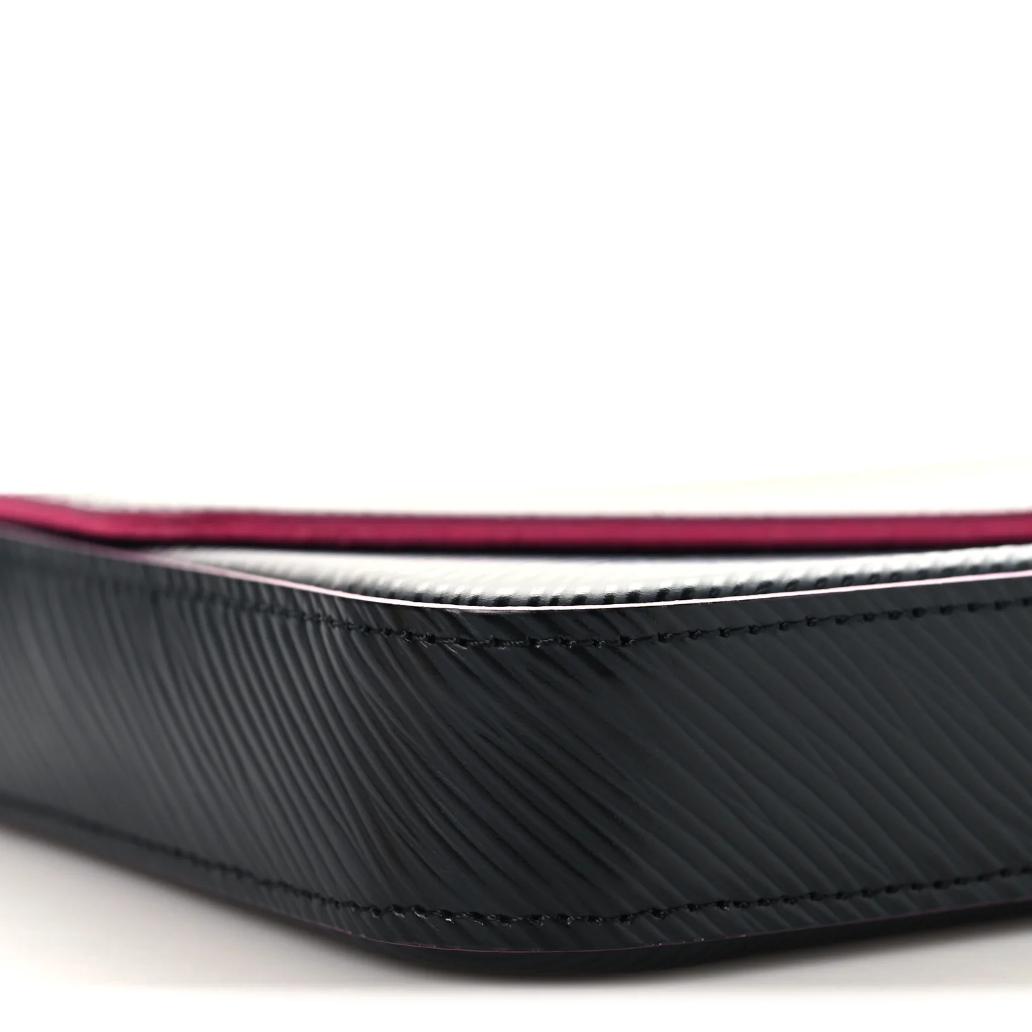 Epi Pochette Felicie Black Hot Pink