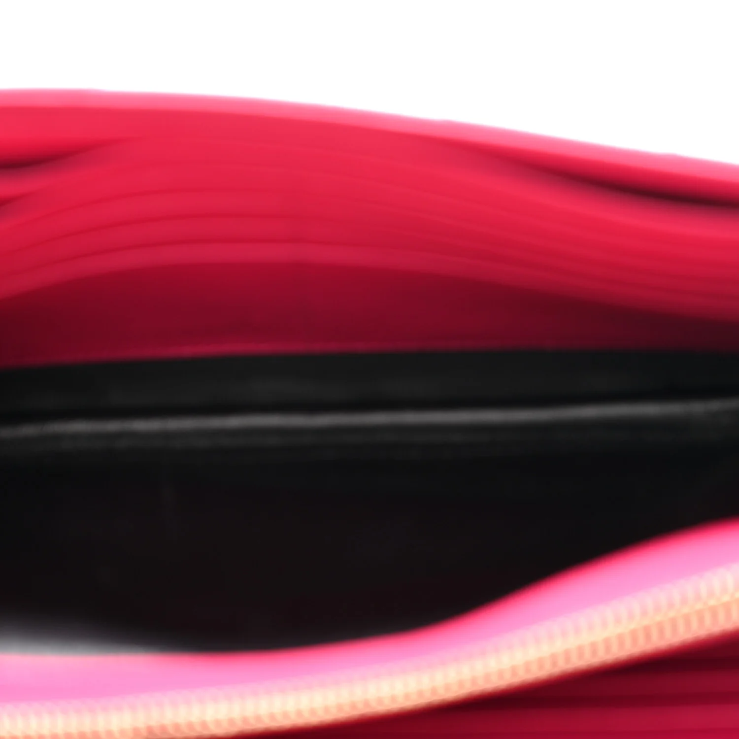Grain De Poudre Matelasse Chevron Monogram Chain Wallet Lipstick Fuchsia