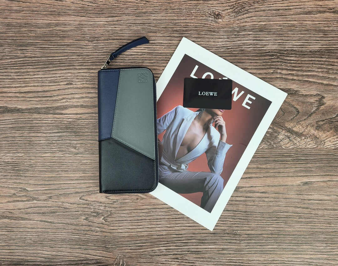 LOEWE【ロエベ】ラグジュアリー長財布 上品な仕上がり 本日限定セール