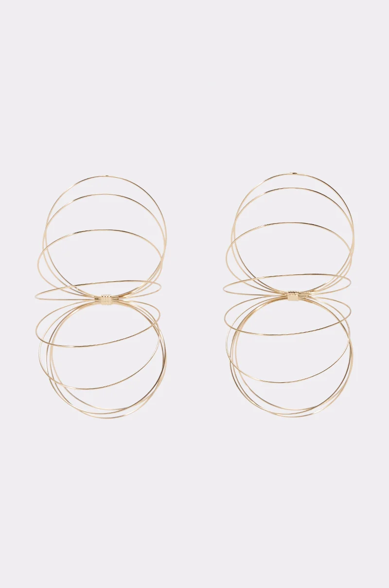 GOLD SLINKY EARRINGS - Akira Store