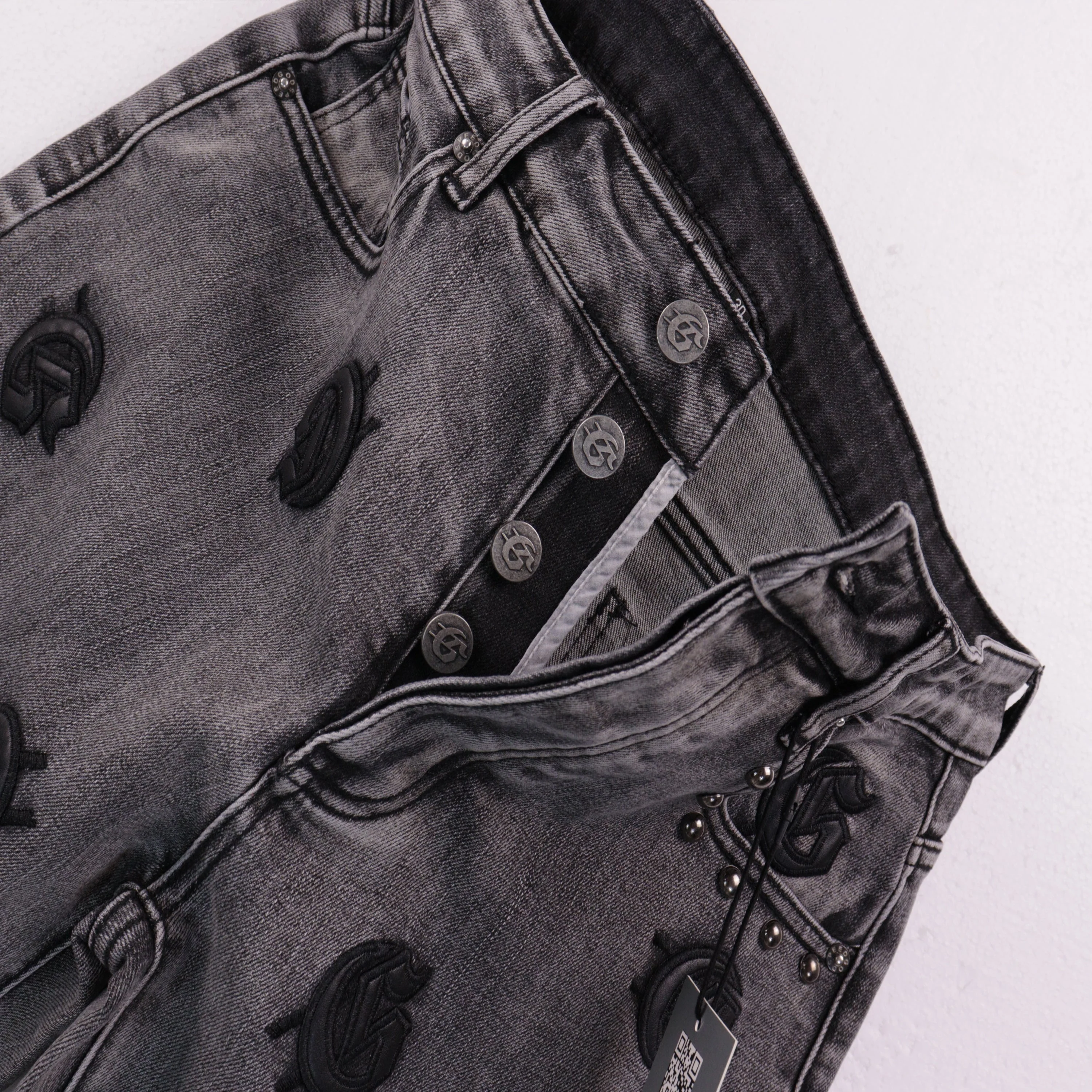 NEW Shorts 8660