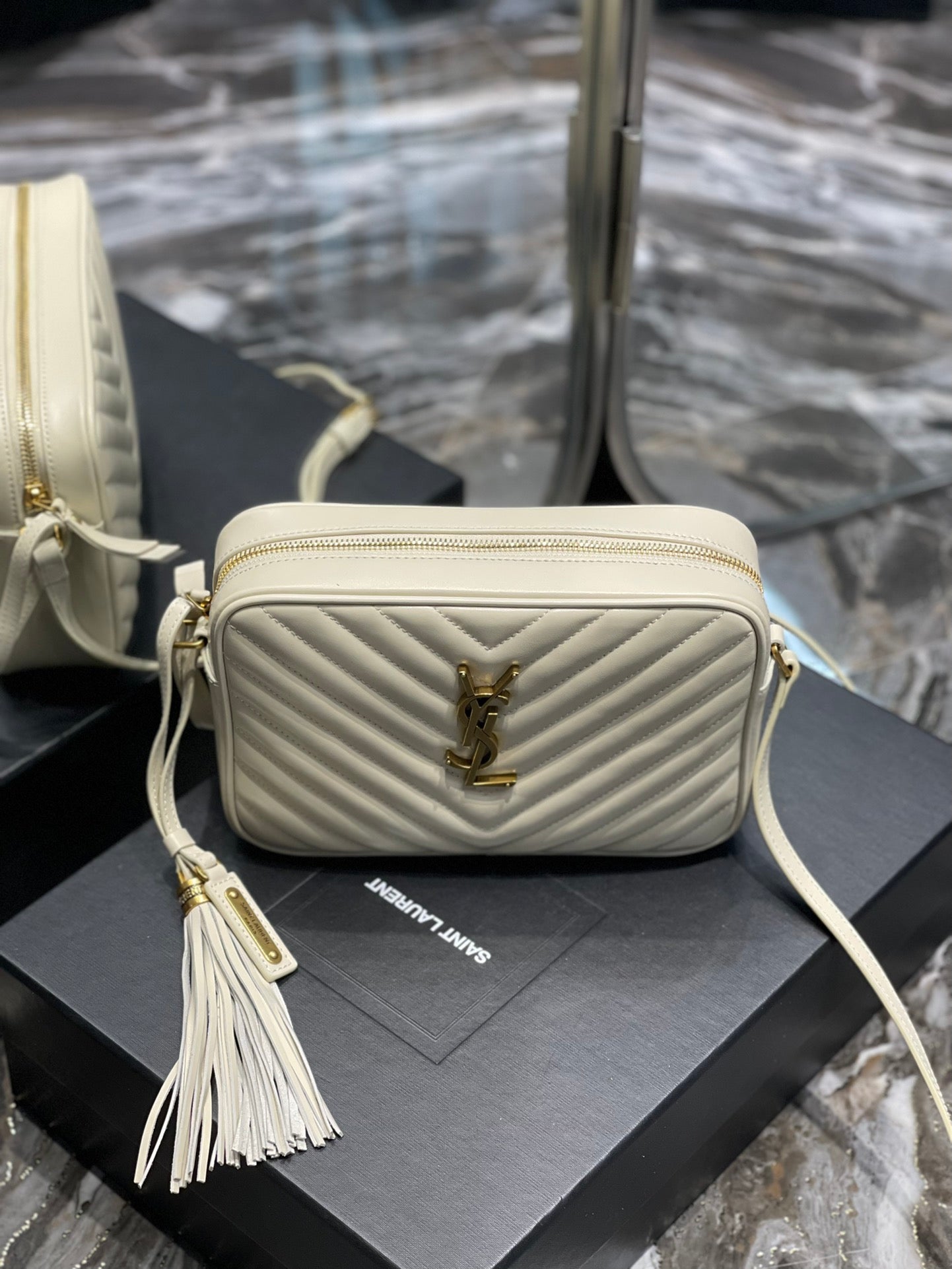 Y Lou Camera Bag In Quilted Leather