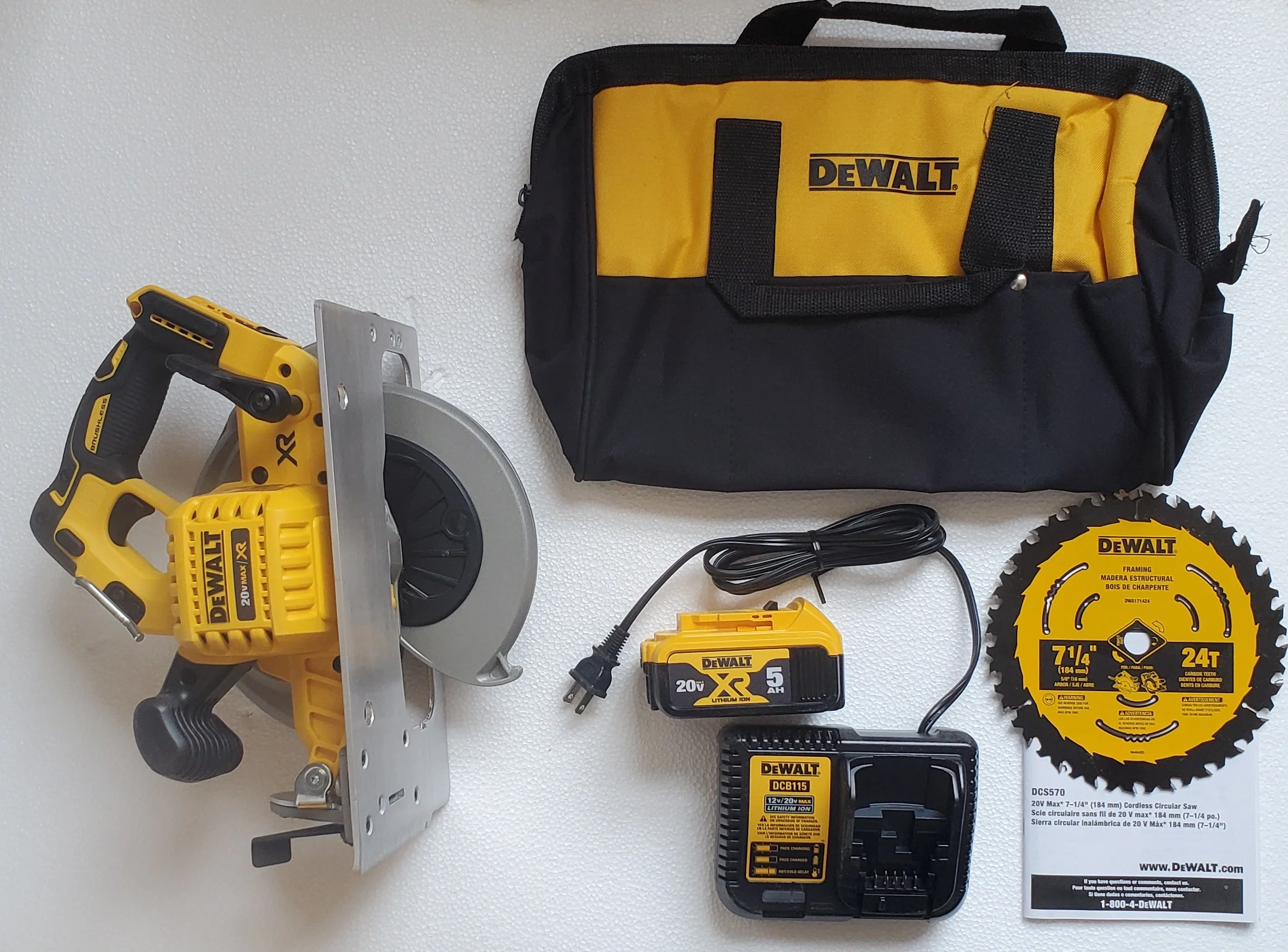 Dewalt 20V Max Brushless 7 - 1/4 Circ Saw Kit