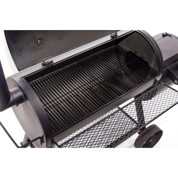 Longhorn Offset Smoker in Black with 1,060 sq. in. Cooking Space - Image 3