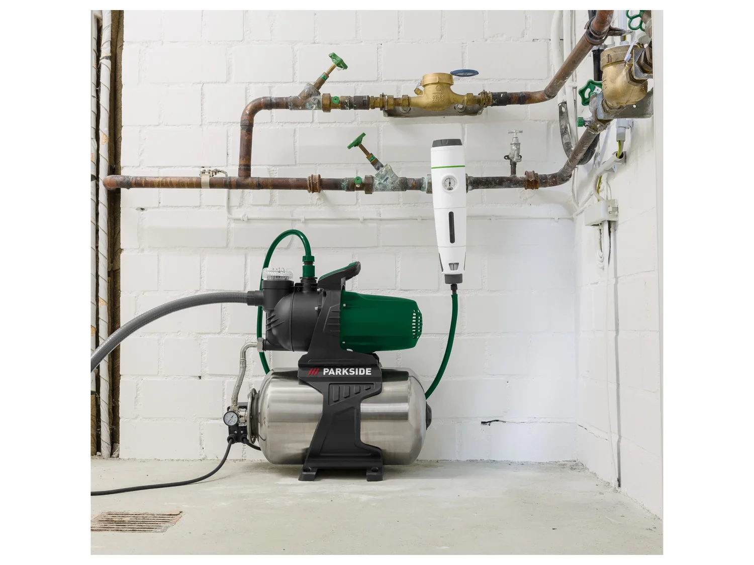 PARKSIDE Pompe d'alimentation en eau PHWW 1300 B1
